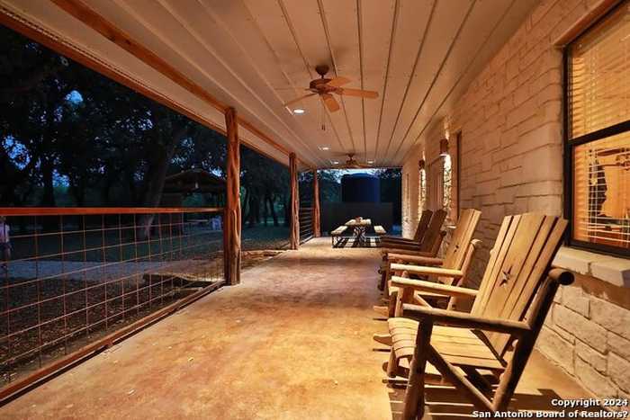 photo 2: 307 Madrone Loop, ConCan TX 78838