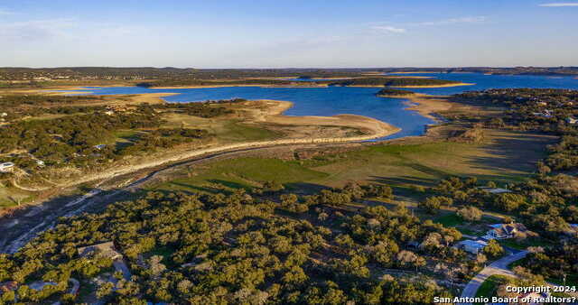 photo 1: 539 Clay Ridge, Canyon Lake TX 78133