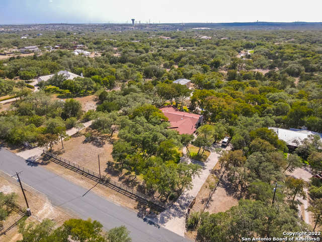 photo 1: 309 N ROLLING OAKS LN, San Antonio TX 78253