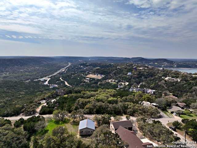 photo 2: 1720 Skyline Dr, Canyon Lake TX 78666