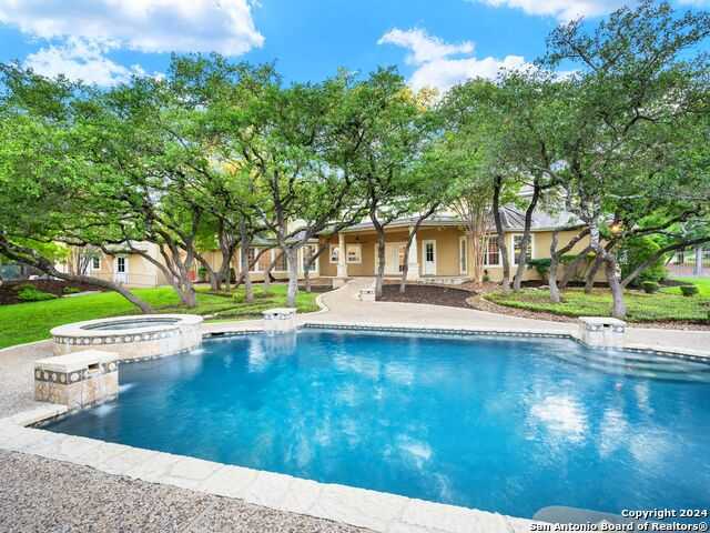 photo 1: 302 princeton oak, San Antonio TX 78230