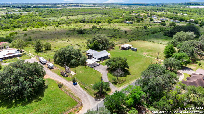 photo 28: 18950 SOUTHTON RD, Elmendorf TX 78112