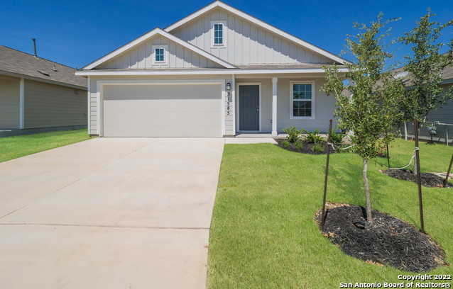 photo 1: 613 Agave Circle, Jourdanton TX 78026