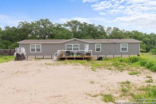 photo 1: 23102 copper canyon, Elmendorf TX 78112