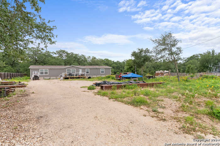 photo 2: 23102 copper canyon, Elmendorf TX 78112