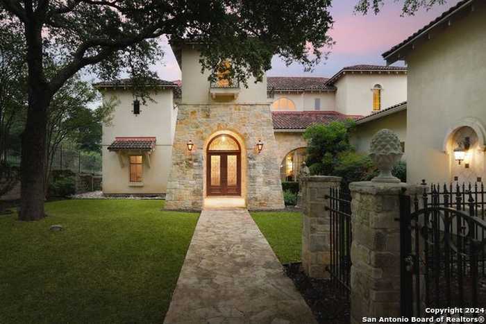 photo 1: 810 GARRATY HILL, San Antonio TX 78209