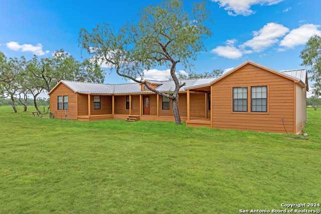 photo 3: 4905 CR 307, Jourdanton TX 78026