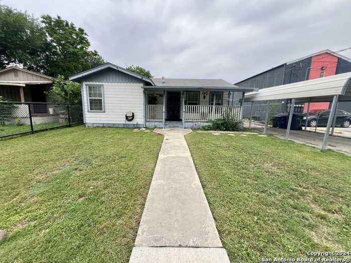 photo 2: 539 HUMBLE AVE, San Antonio TX 78225