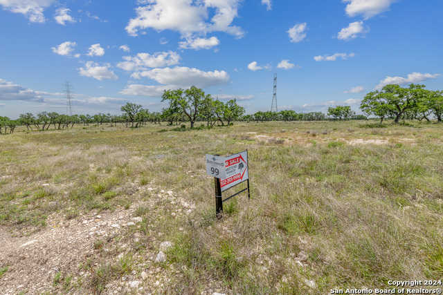 photo 3: 100 Spring Crossing, Junction TX 76849