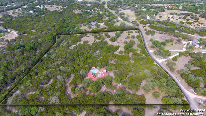 photo 35: 719 Cypress Bend Dr, Boerne TX 78006