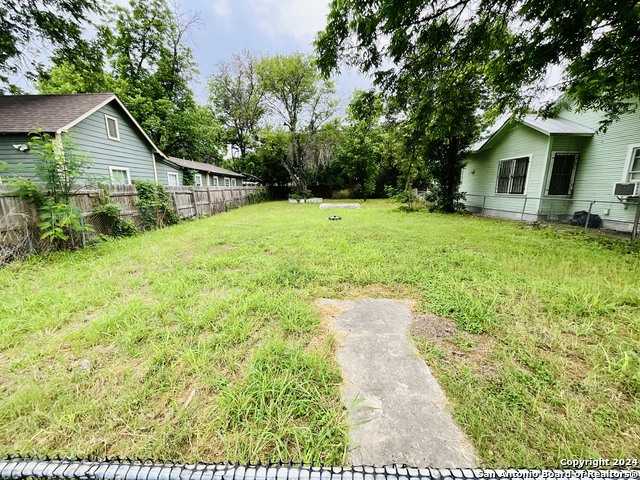 photo 1: 705 MARSHALL ST, San Antonio TX 78212