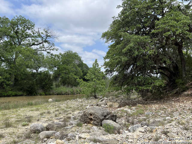 photo 2: US Highway 289, Comfort TX 78013