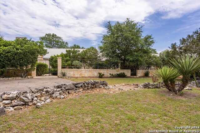 photo 3: 105 CANYON SPGS, Boerne TX 78006