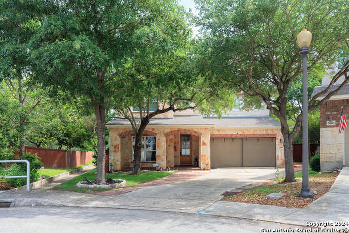 photo 2: 24006 BRIARBROOK WAY, San Antonio TX 78261