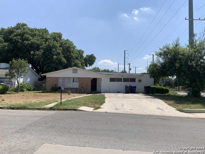 photo 1: 786 CLEARVIEW DR, San Antonio TX 78228