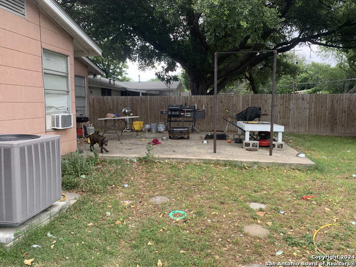 photo 8: 786 CLEARVIEW DR, San Antonio TX 78228