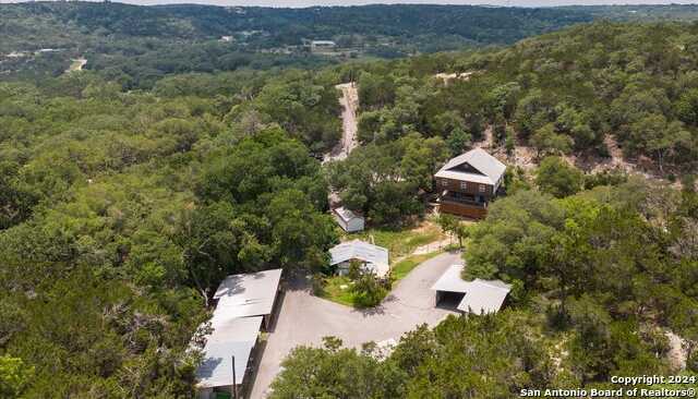 photo 3: 307B WHITWORTH RD, Boerne TX 78006