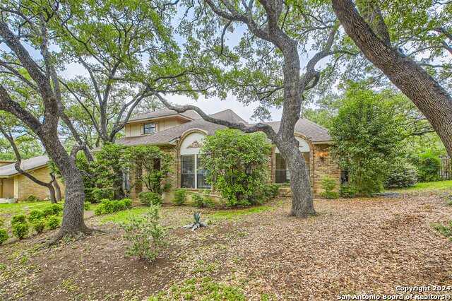 photo 3: 13102 NORTH HUNTERS CIR, San Antonio TX 78230