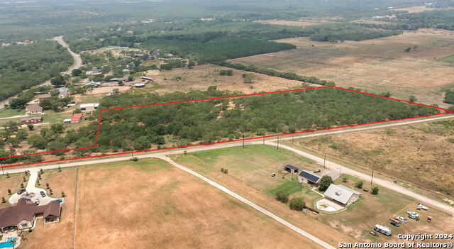 photo 3: 8016 S FOSTER RD, San Antonio TX 78222