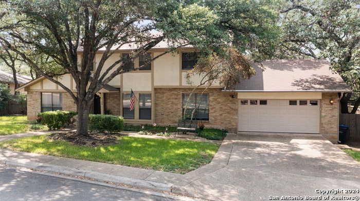 photo 1: 3506 HUNTERS CIR, San Antonio TX 78230