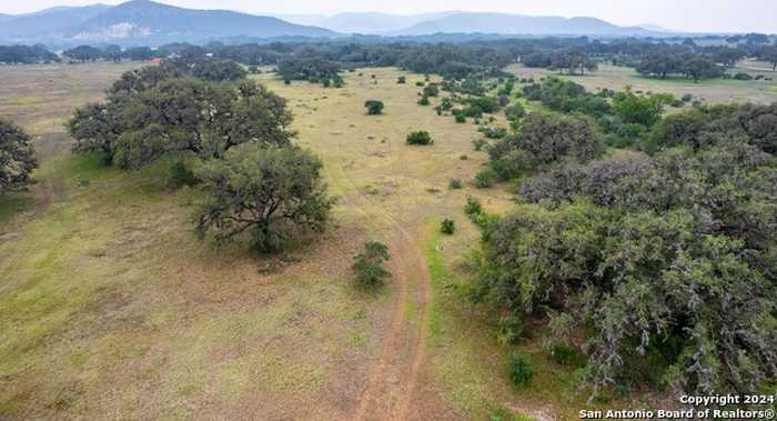 photo 11: 775 Powers Ranch Rd, Leakey TX 78873