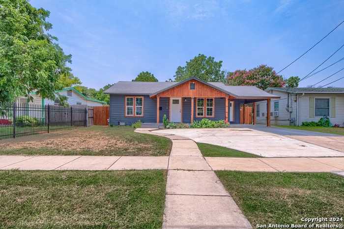 photo 1: 1614 WAVERLY AVE, San Antonio TX 78201