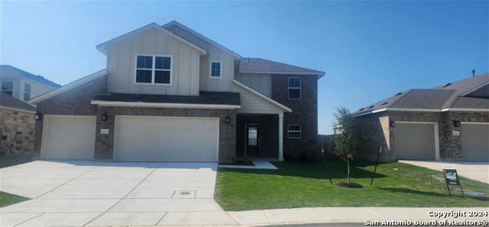 photo 1: 208 Canyon Live Oak, Seguin TX 78155