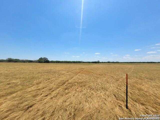 photo 3: LOT 7 OF 7 Bar R Lane, Floresville TX 78114