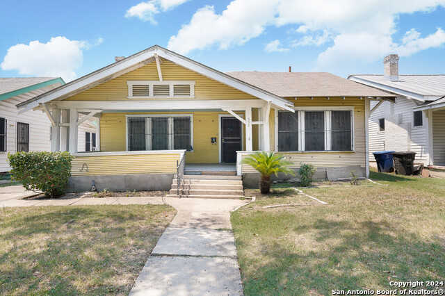 photo 2: 555 CINCINNATI AVE, San Antonio TX 78201