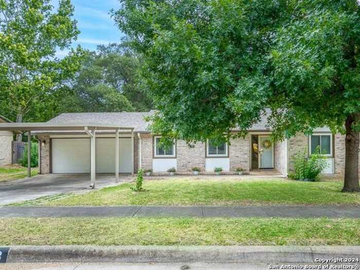 photo 1: 5818 Sun Ridge, San Antonio TX 78247