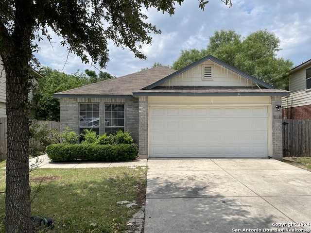 photo 1: 10246 ROSEANGEL LN, Helotes TX 78023