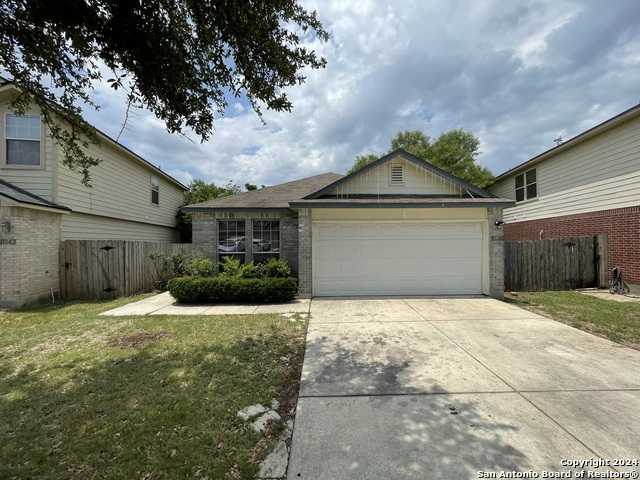 photo 2: 10246 ROSEANGEL LN, Helotes TX 78023