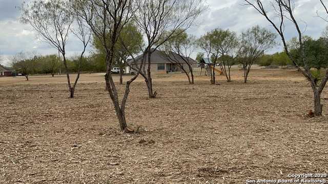 photo 3: 277 County Road 1647, Moore TX 78057