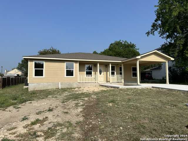 photo 1: 303 S 7th, Kenedy TX 78119