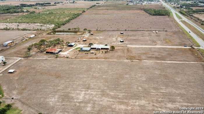 photo 65: 3915 US Highway 181, Floresville TX 78114