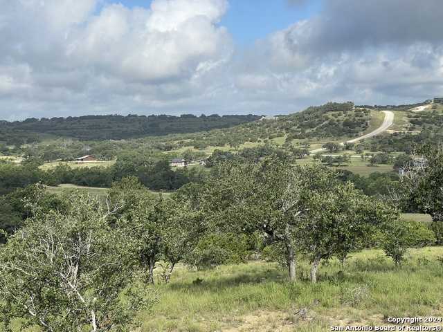 photo 3: 000 LOT43 Majestic Creek Dr, Blanco TX 78606