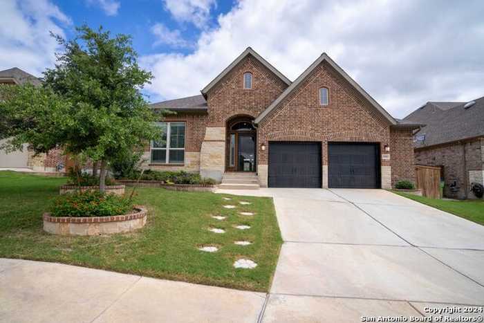 photo 2: 1910 Cottonwood Way, San Antonio TX 78253