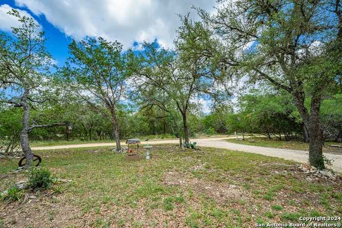 photo 25: 312 WHITE TAIL RUN, Uvalde TX 78801