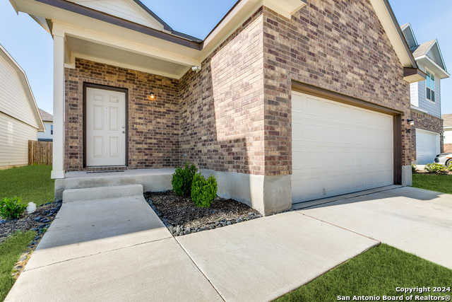 photo 3: 2447 PINK PEARL DR, San Antonio TX 78224