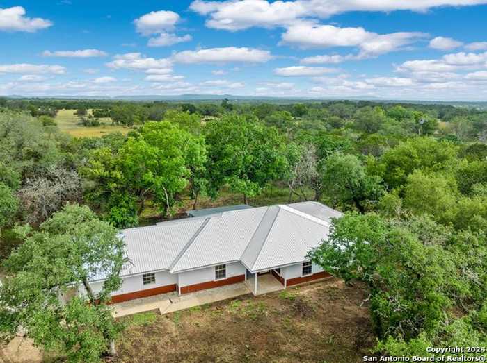 photo 1: 675 Lacey Dr, Bandera TX 78003