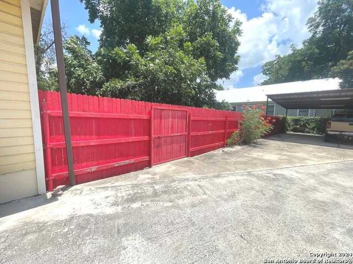 photo 21: 617 E GUENTHER ST, San Antonio TX 78210