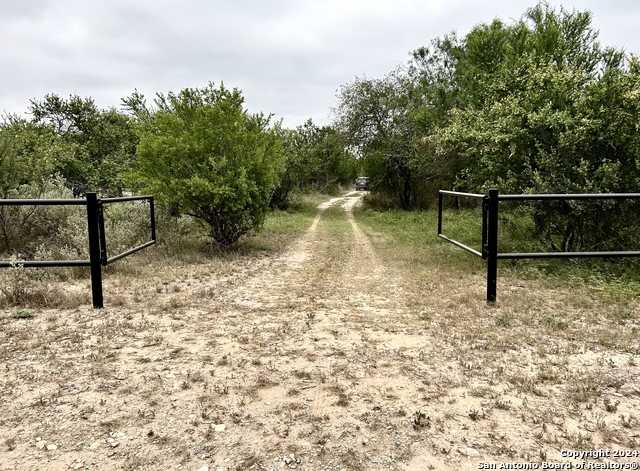 photo 2: Private Road 2415, Uvalde TX 78801