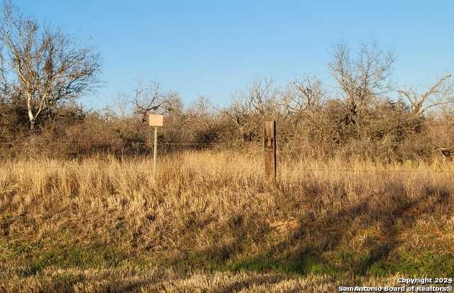 photo 3: TBD FM 1922, Floresville TX 78114