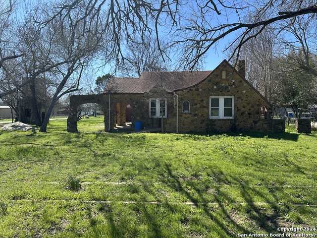 photo 1: 16619 OLD CORPUS CHRISTI RD, Elmendorf TX 78112