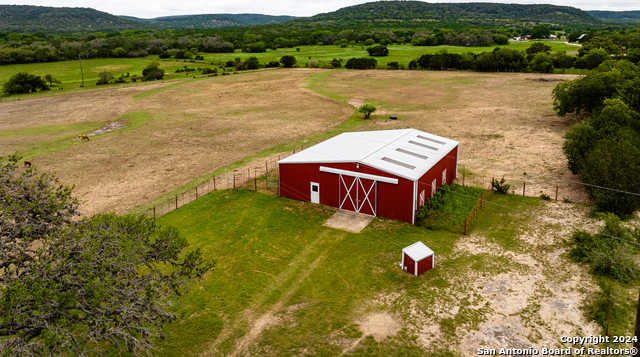 photo 3: 1407 Hay Hollar Rd, Bandera TX 78003