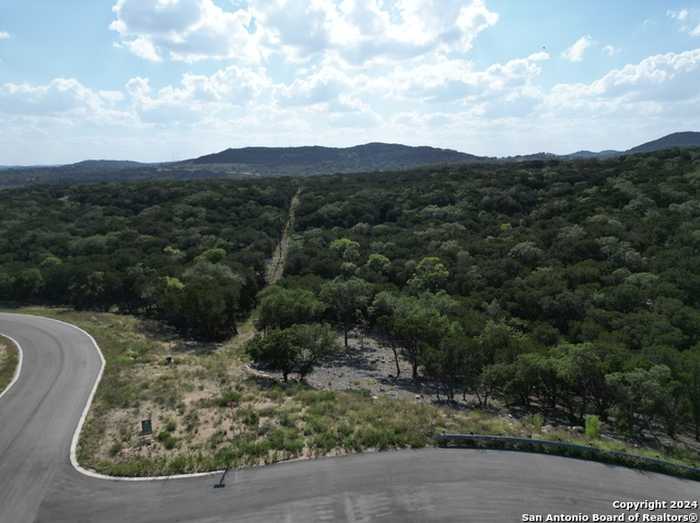 photo 2: LOT 15 PR 1708, Mico TX 78056