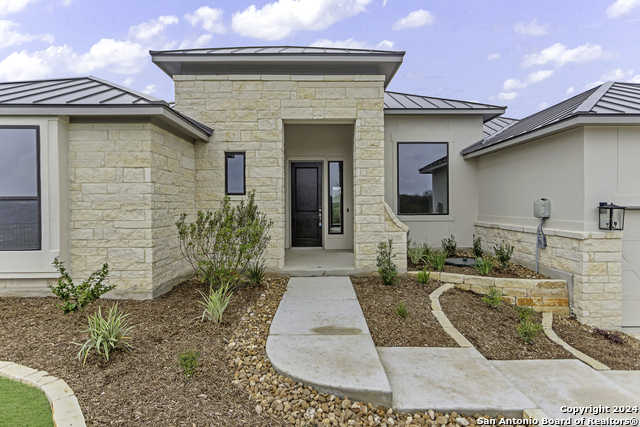 photo 3: 72 MONARCA BLVD, Boerne TX 78006