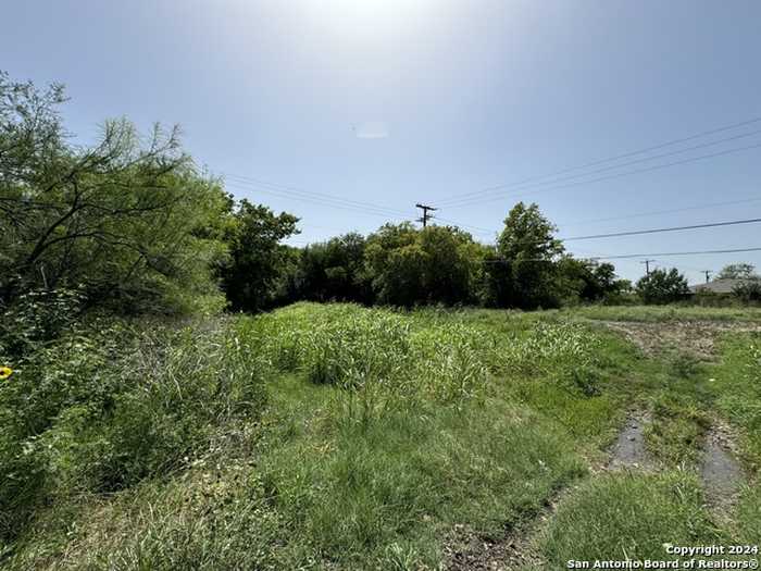 photo 15: QUINTANA RD, San Antonio TX 78242