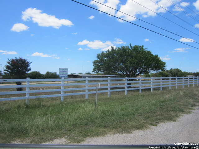 photo 3: 629 Polly Peak Dr., Bandera TX 78003