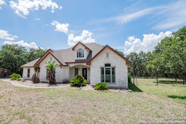 photo 1: 140 Dresden Wood, Boerne TX 78006